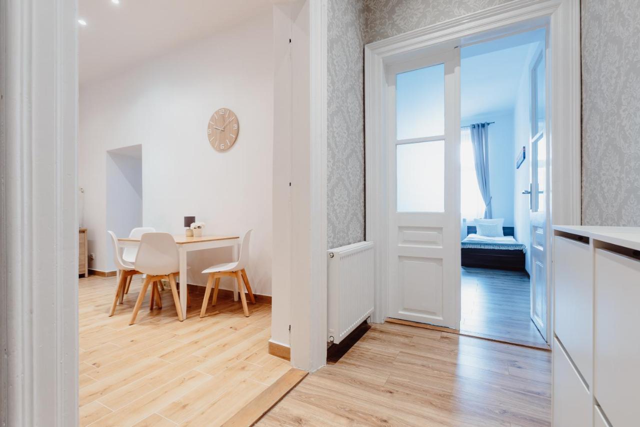Atticus Apartments Krakow Luaran gambar
