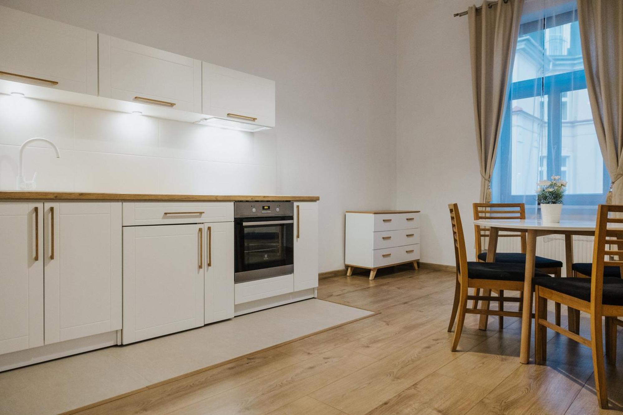 Atticus Apartments Krakow Luaran gambar
