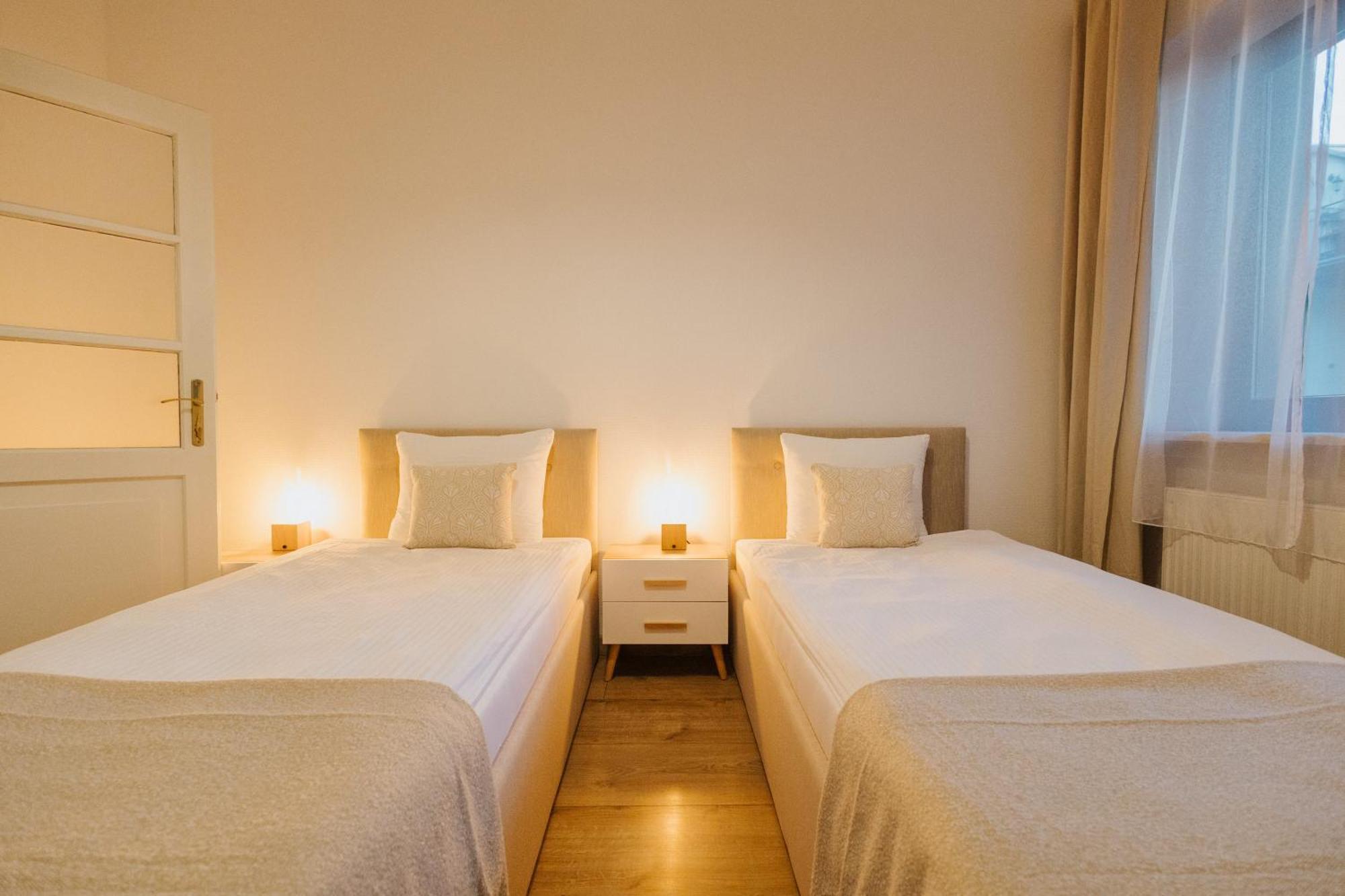 Atticus Apartments Krakow Luaran gambar