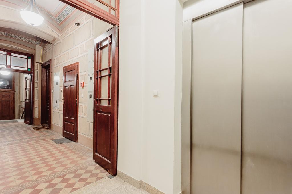 Atticus Apartments Krakow Luaran gambar