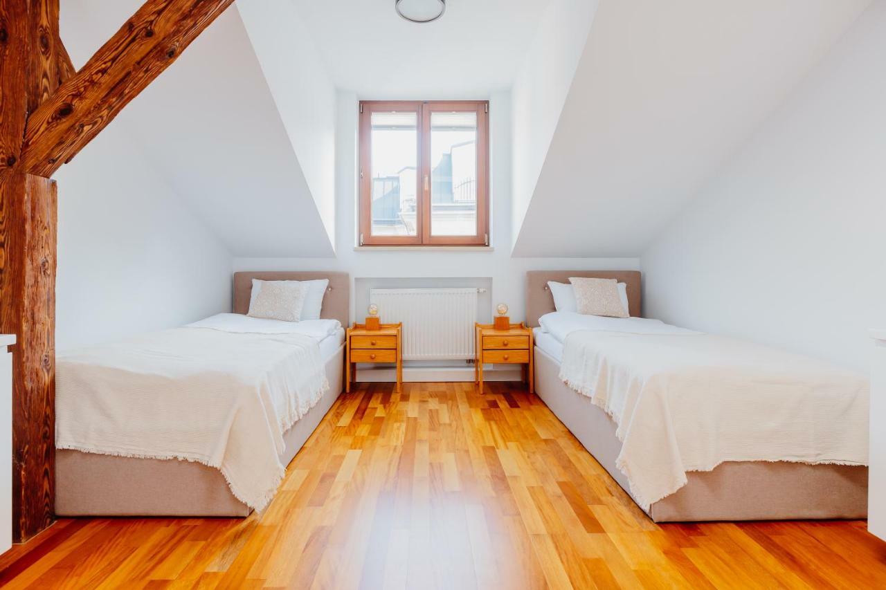 Atticus Apartments Krakow Luaran gambar