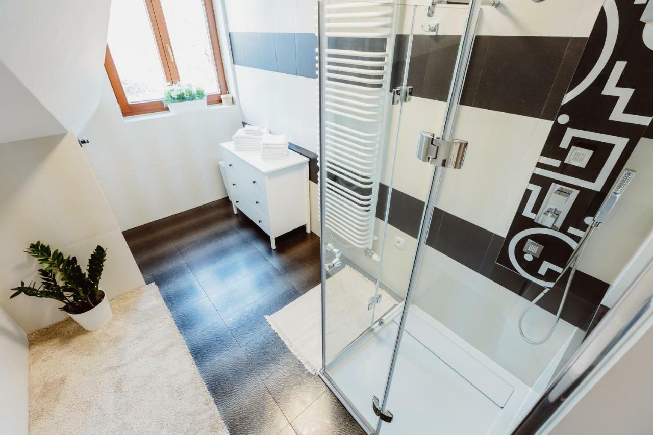 Atticus Apartments Krakow Luaran gambar